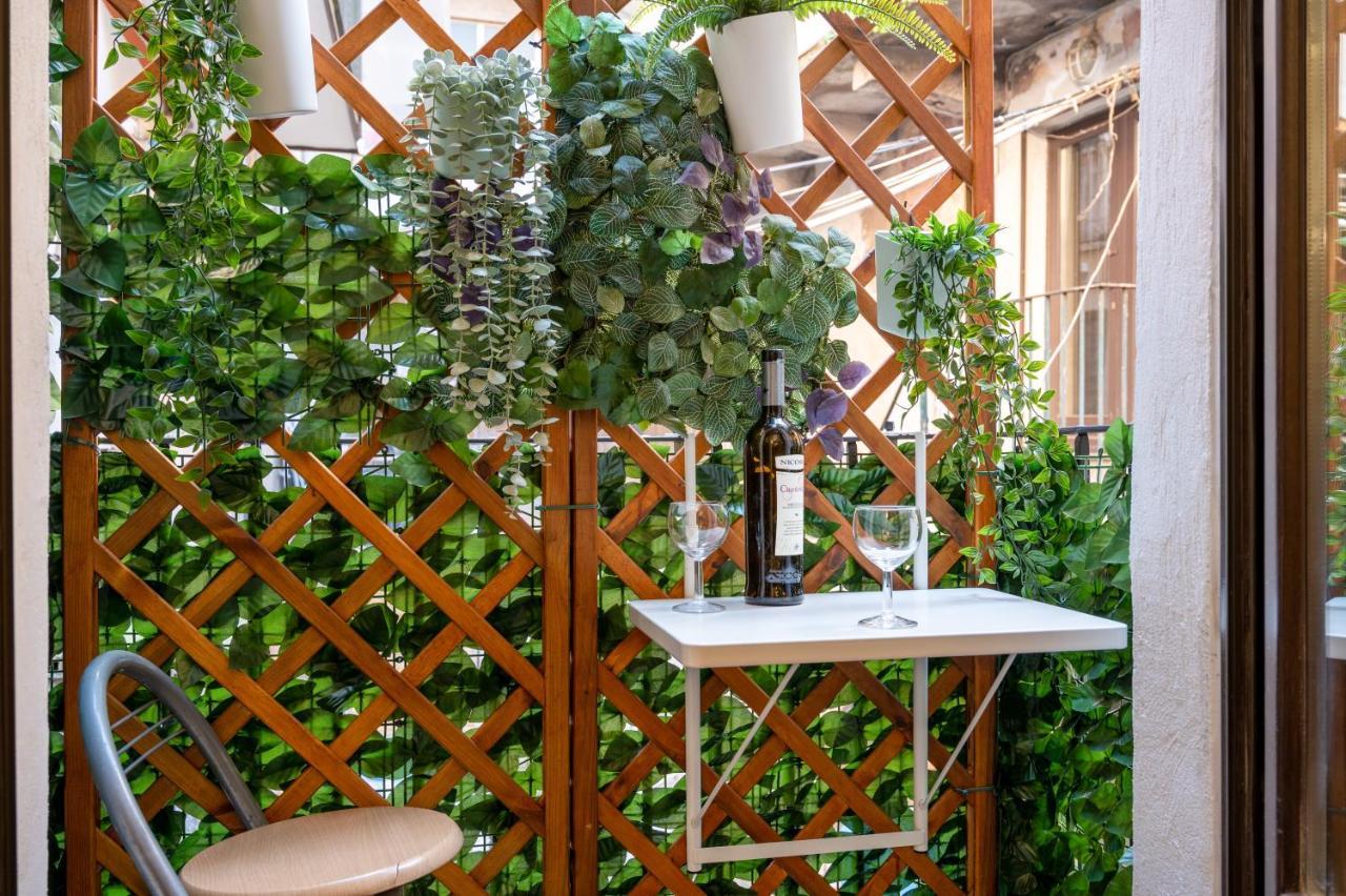 Catania Lovely Apartment Near The Center Exterior foto